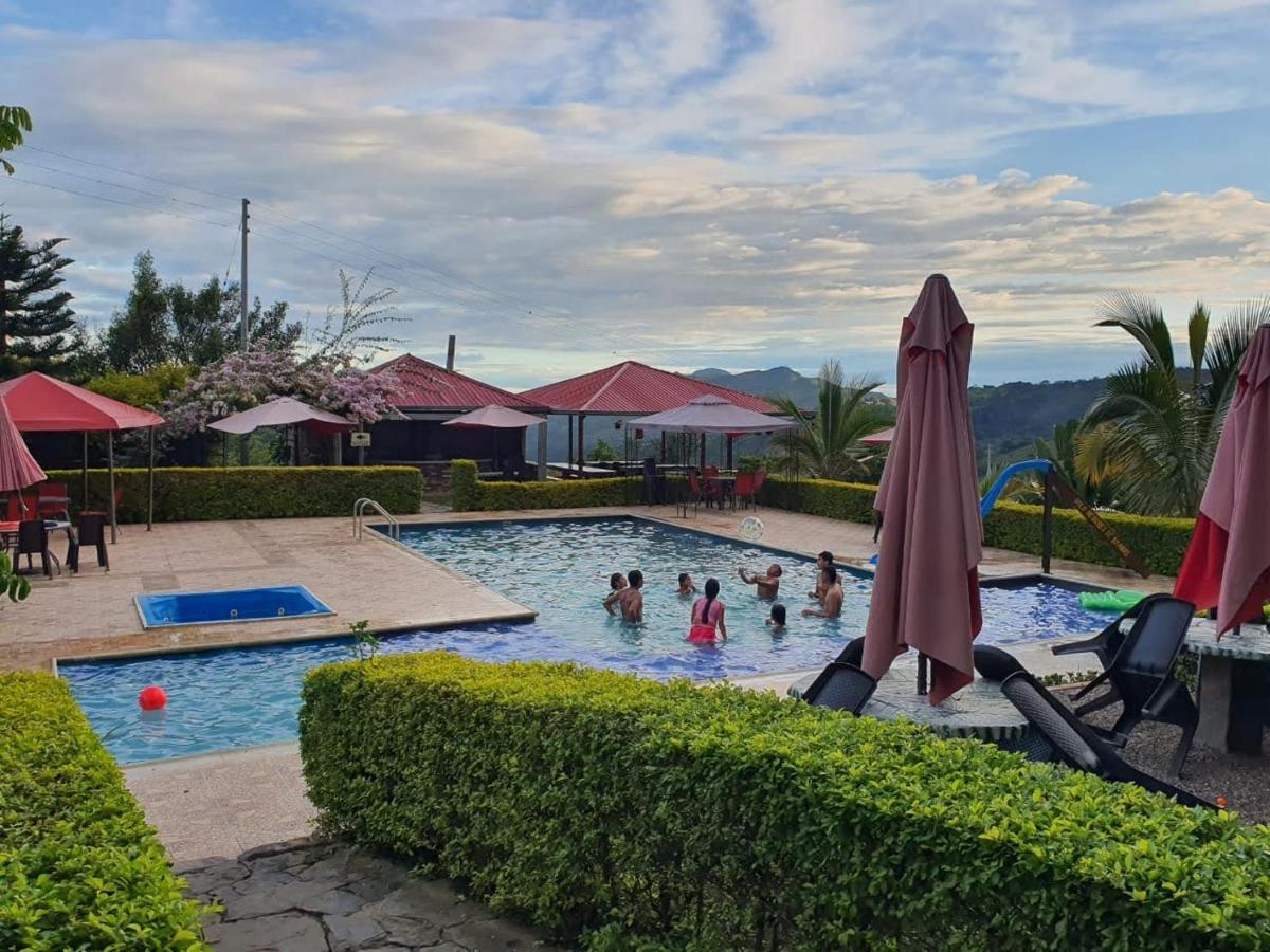 Hotel & Restaurante Campestre La Siria San Juan de Rioseco エクステリア 写真