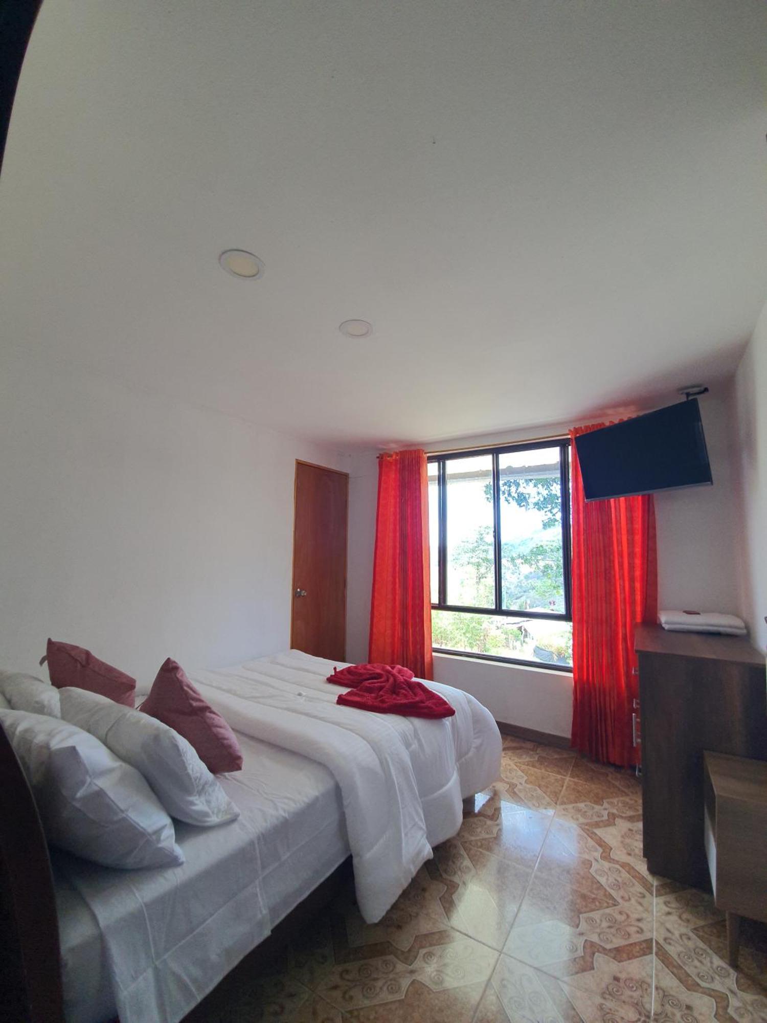 Hotel & Restaurante Campestre La Siria San Juan de Rioseco エクステリア 写真